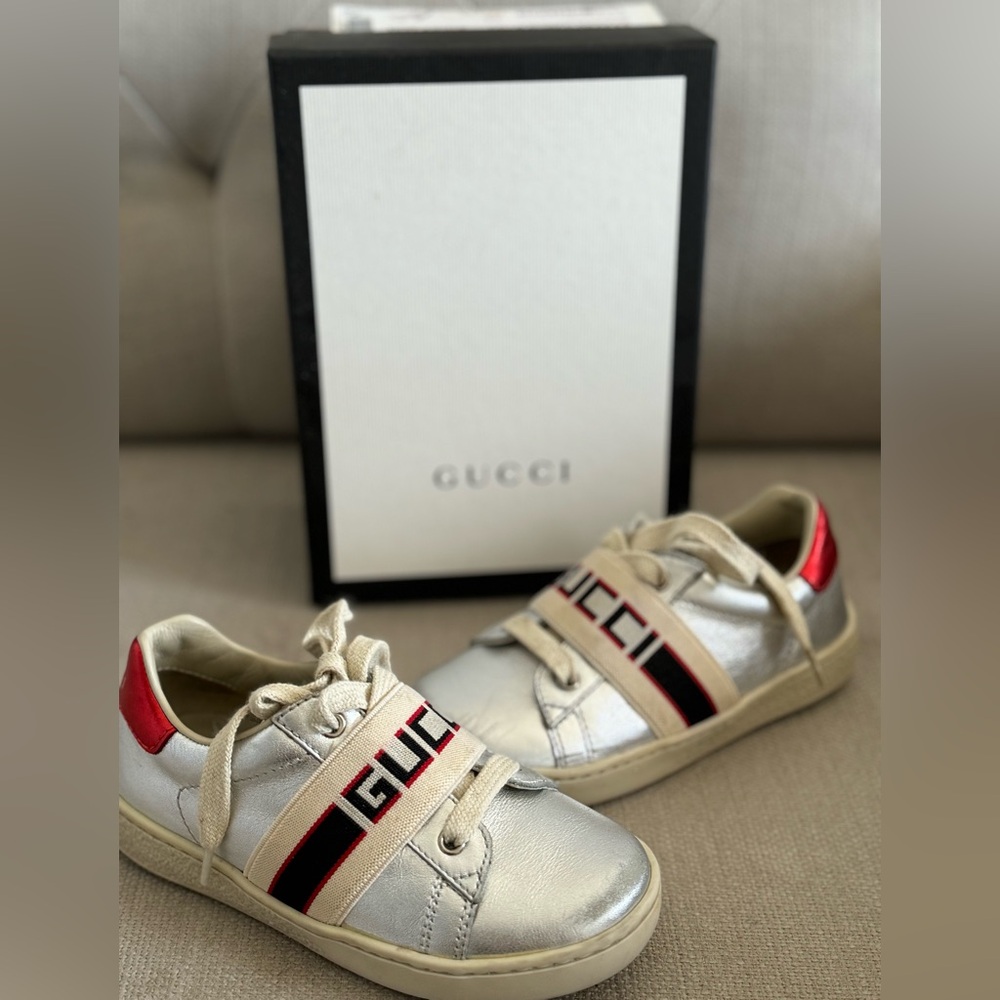 Gucci Ace Sneakers Toddler size 25 (9 Toddler)